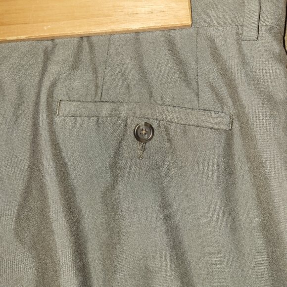 Lauren Ralph Lauren Men's Pants - Picture 4 of 11